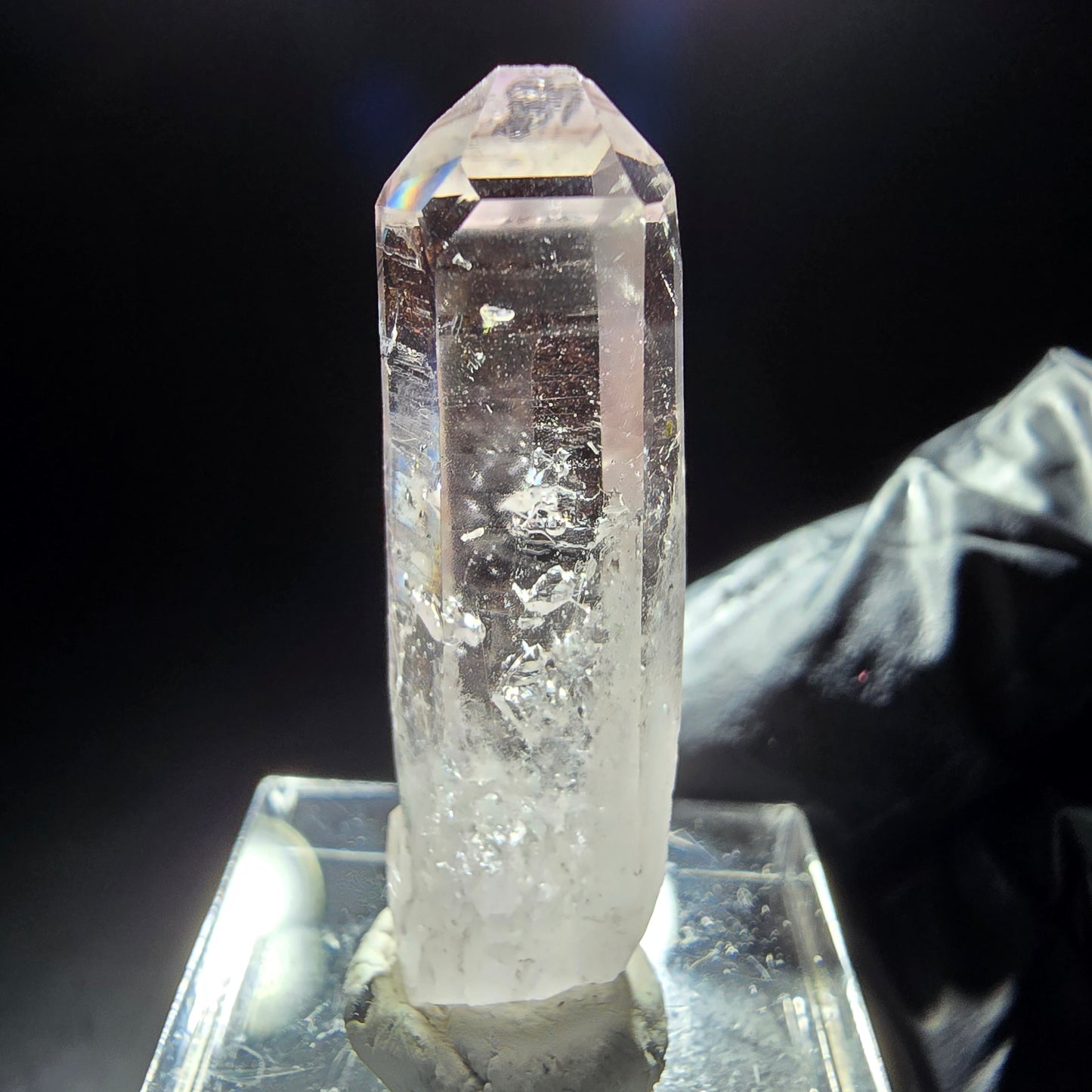 Klare Amethyst Quarz Spitze Goboboseb, Namibia 37*11*10mm Sammlung