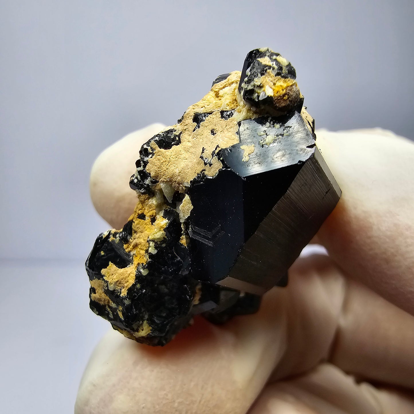 Symm. Schörl Turmalin Orthoklas Stufe Erongo, Namibia 31*26*15mm Sammlung