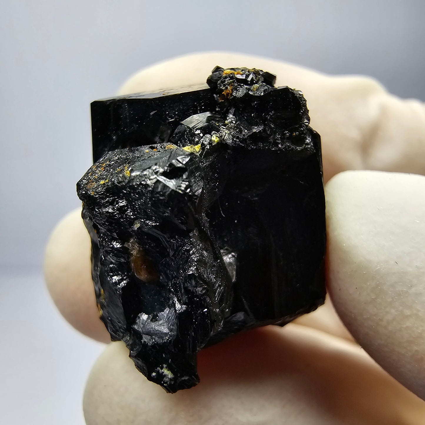 Symmetrische Schörl Turmalin Stufe Erongo, Namibia 21*18*16mm Mineraliensammlung