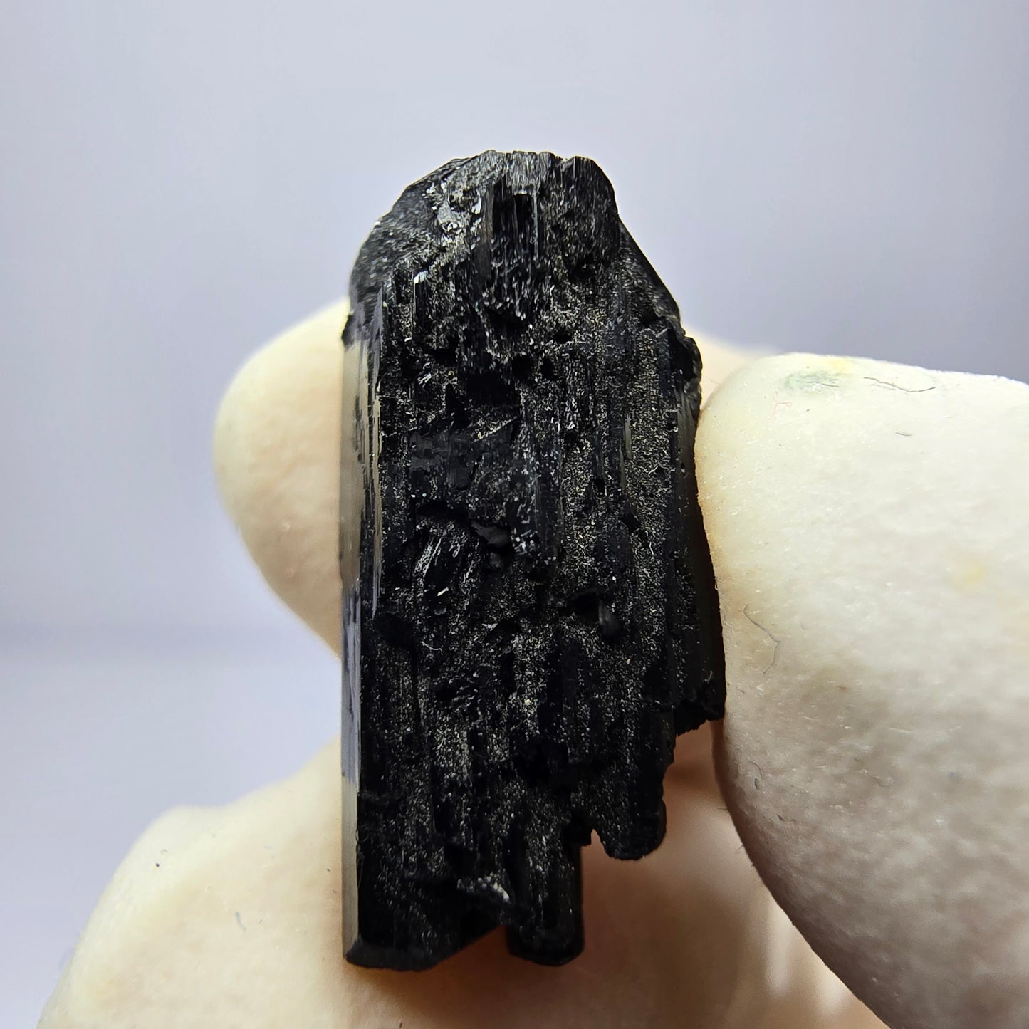 Spécimen de tourmaline Schörl symétrique Erongo, namibie collection minérale 18*8*8mm