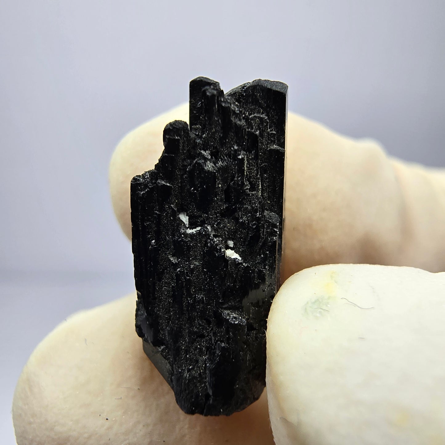 Spécimen de tourmaline Schörl symétrique Erongo, namibie collection minérale 18*8*8mm