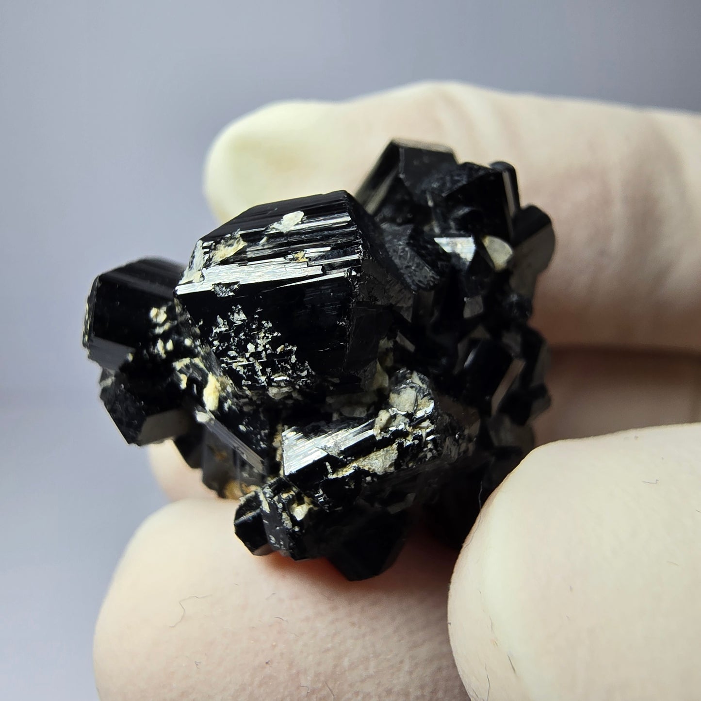 Tourmaline Schörl symétrique, stade orthose collection Erongo Namibie 23*22*20mm