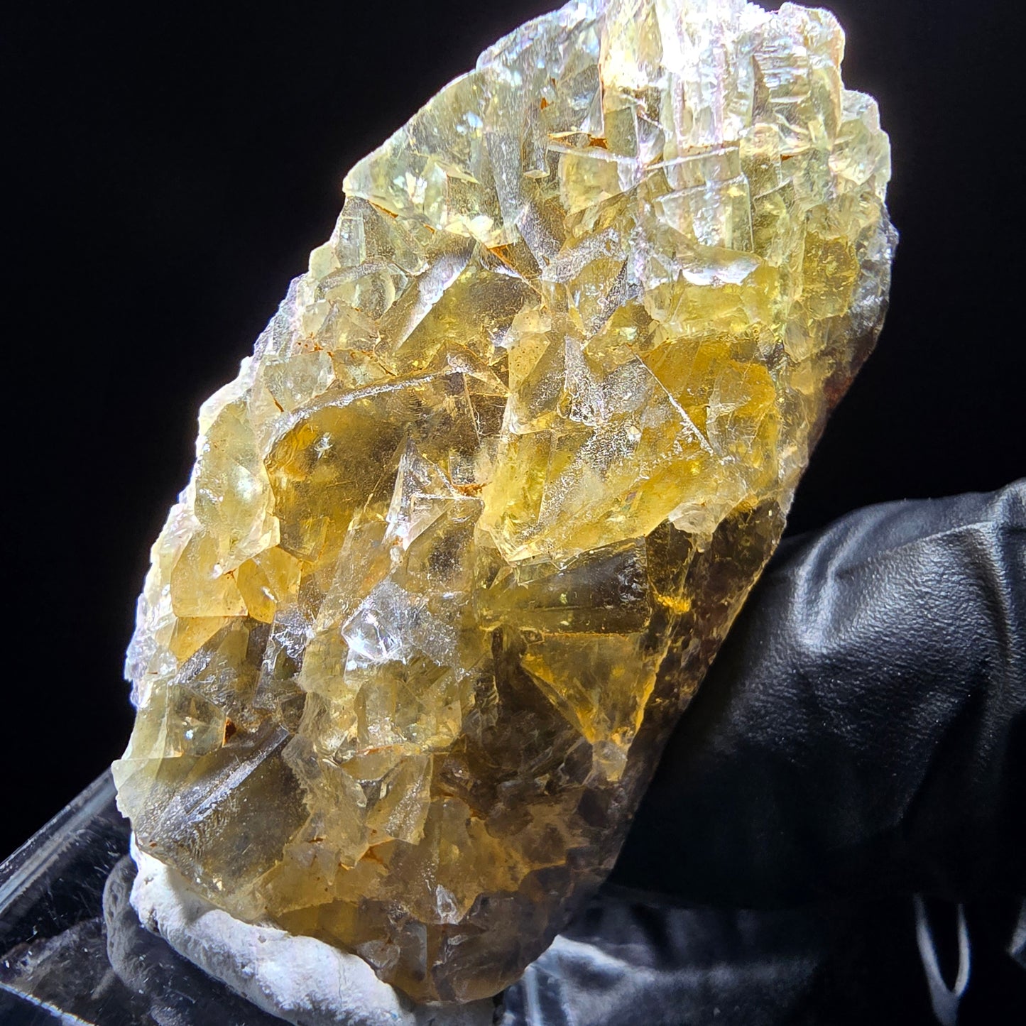 Honey Pocket Phantom Fluorite stage jaune violet Okorusu Namibie 49*27*11mm collection