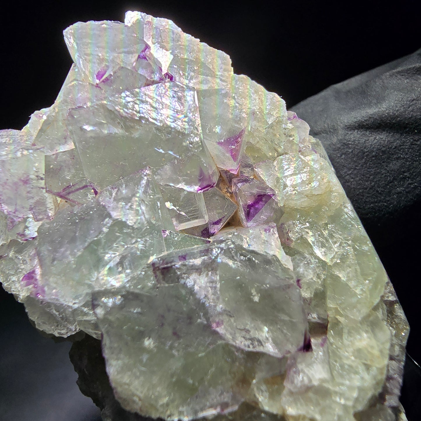 Zonare Fluorite Cube Tier Violet Vert Okorusu, Namibie 44*41*19mm Collection