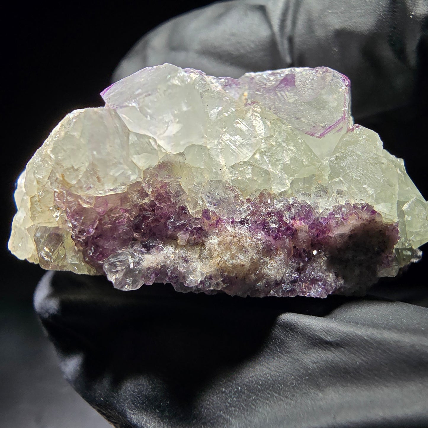 Zonare Fluorite Cube Tier Violet Vert Okorusu, Namibie 44*41*19mm Collection