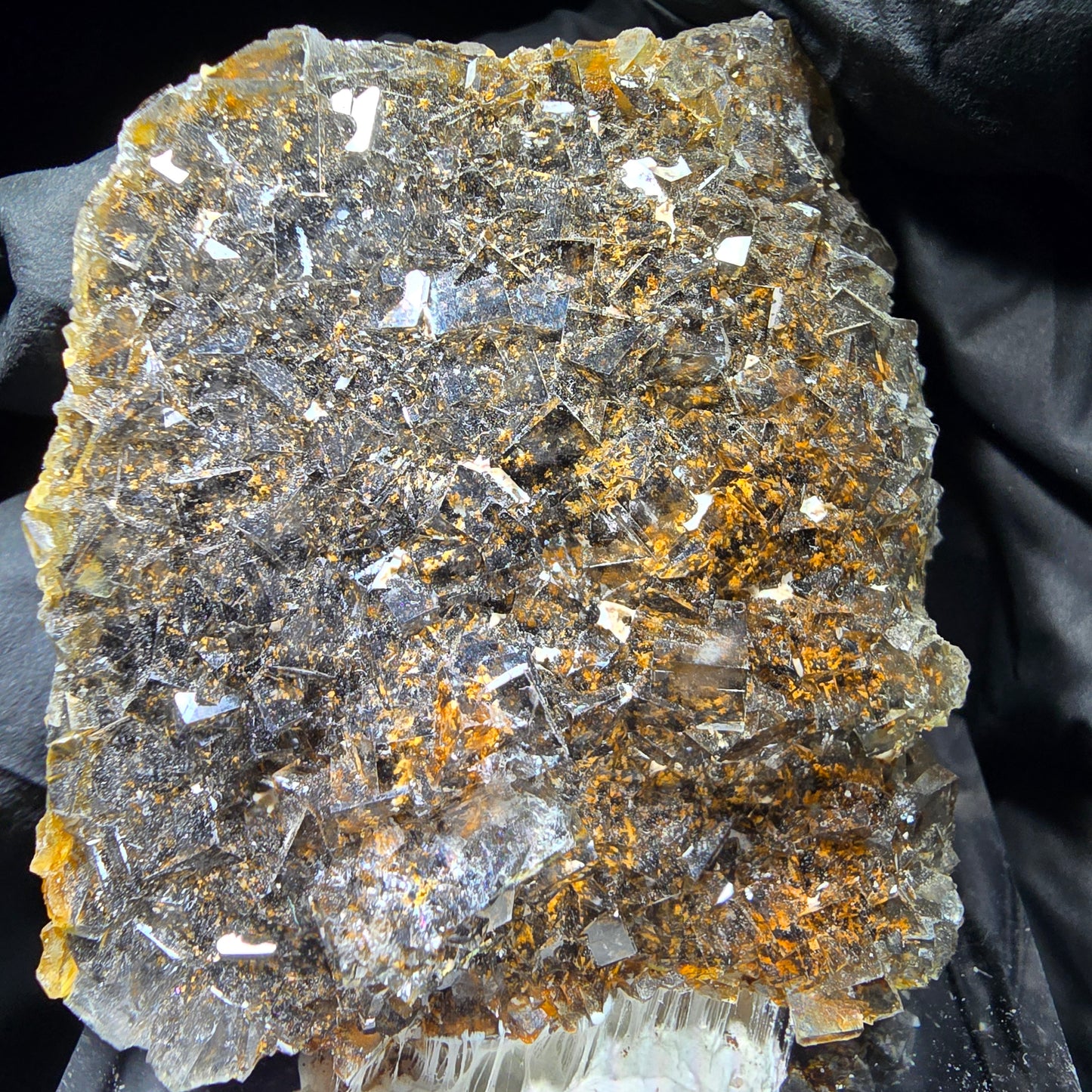Cube de fluorite Zonar transparent, niveau violet jaune Okorusu, Collection namibie 61*54*17mm
