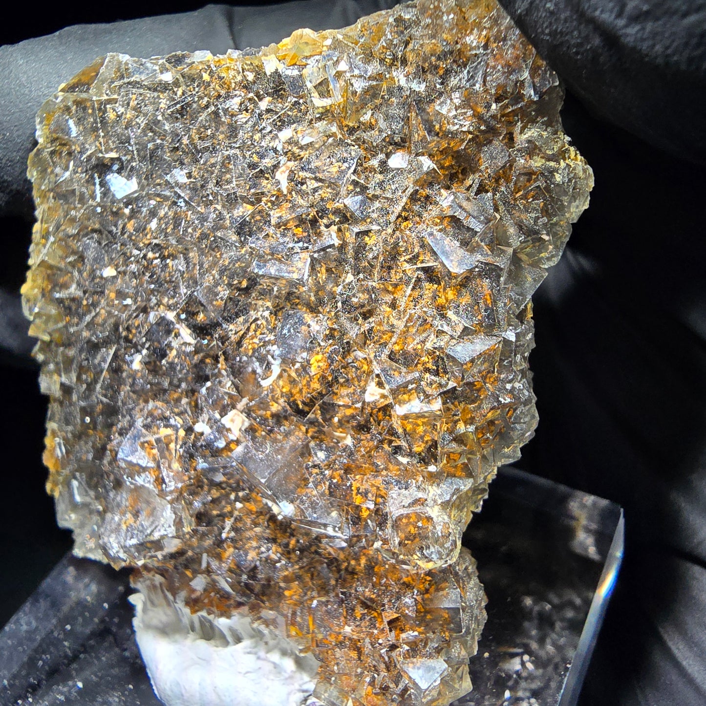 Cube de fluorite Zonar transparent, niveau violet jaune Okorusu, Collection namibie 61*54*17mm