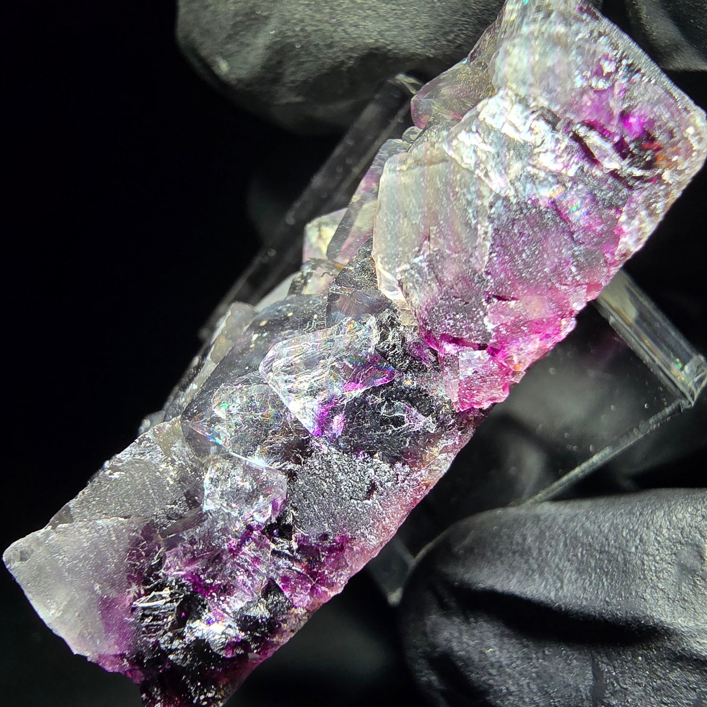 Stade de cube de fluorite fantôme violet Okorusu namibie 47*23*12mm collection minérale