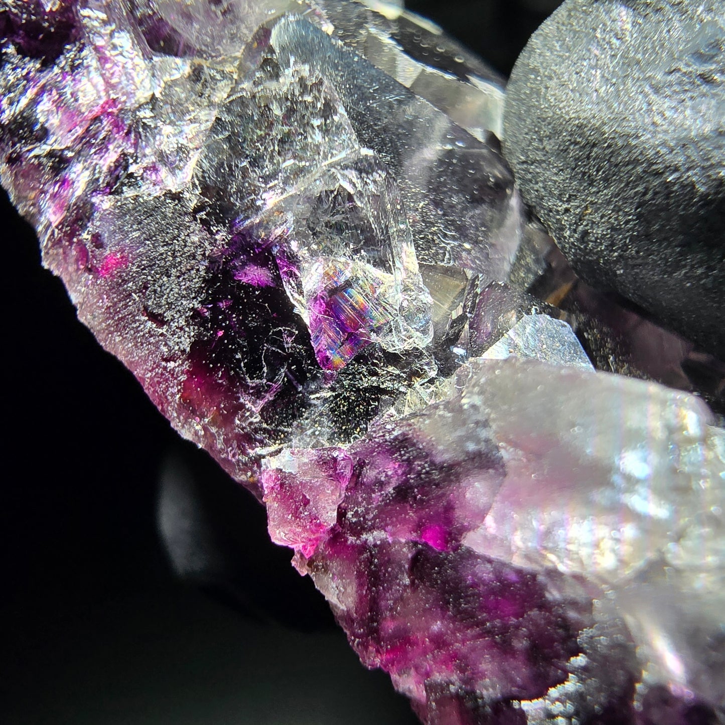 Stade de cube de fluorite fantôme violet Okorusu namibie 47*23*12mm collection minérale