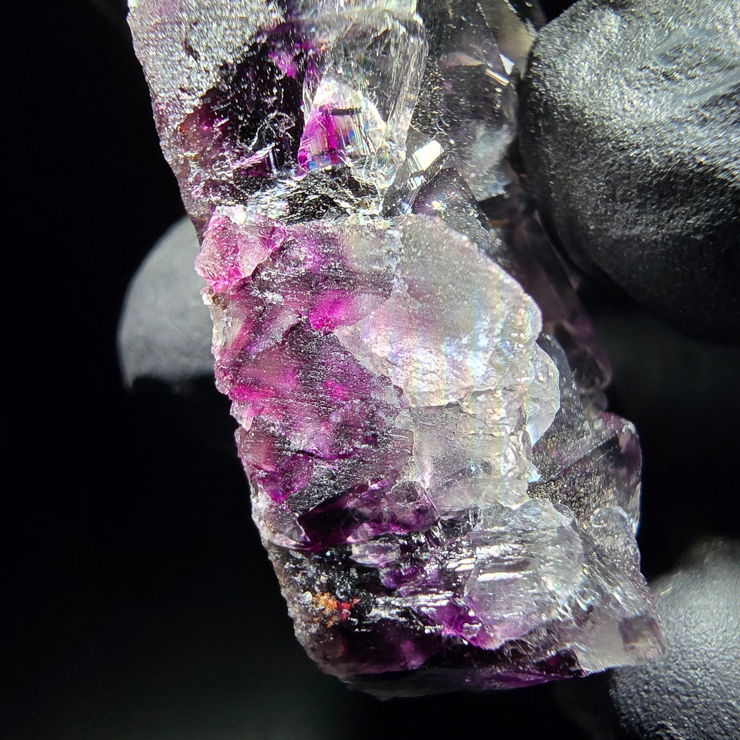 Stade de cube de fluorite fantôme violet Okorusu namibie 47*23*12mm collection minérale