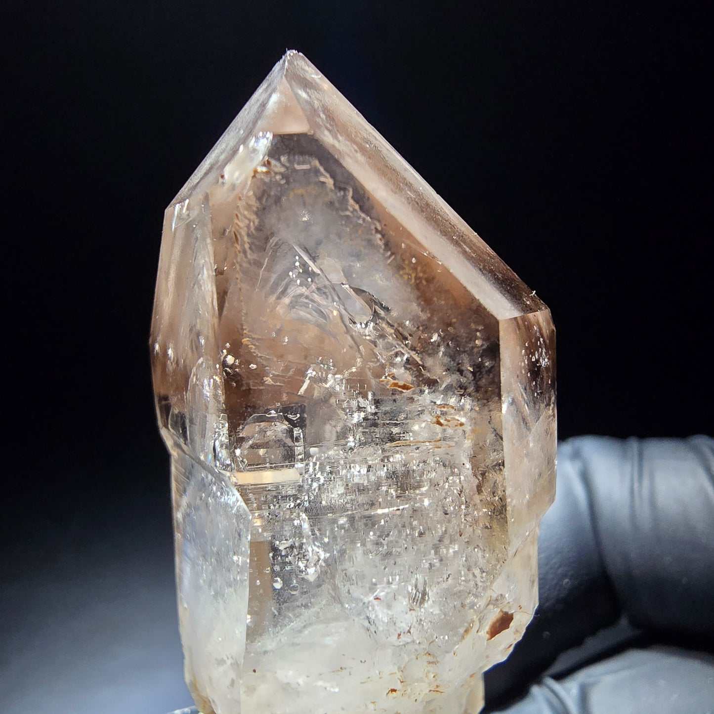 Klare Phantom Rauchquarz Zepter Spitze Goboboseb, Namibia 48*27*19mm Sammlung