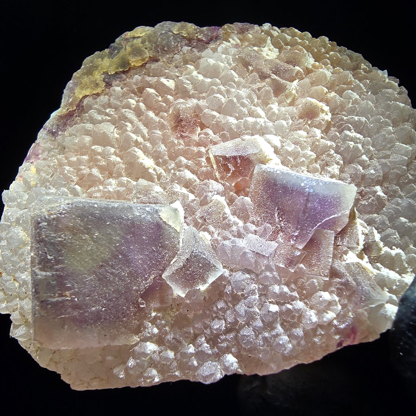 Cube de fluorite fantôme sur scène de quartz violet vert Omehane, Namibie 58*52*19mm