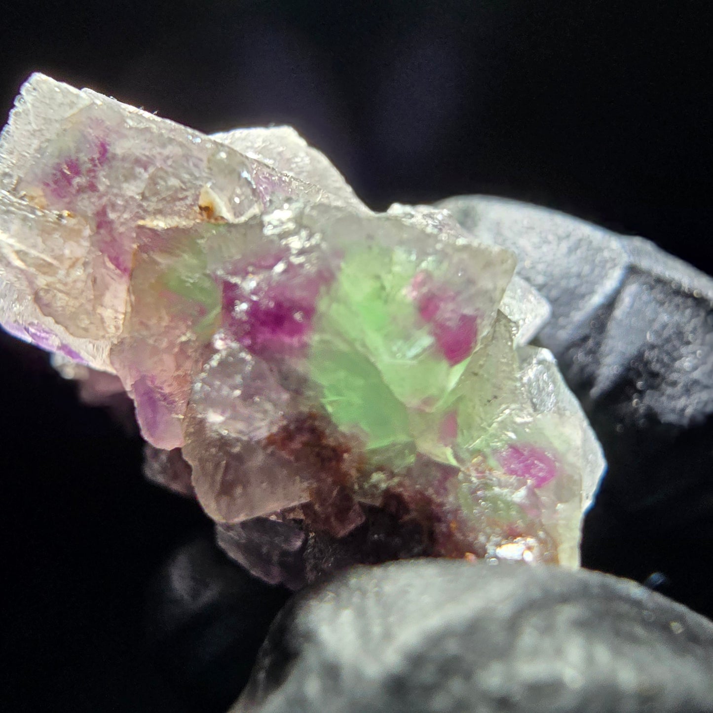 Phantom Fluorite Cube Tier Violet Vert Blanc Erongo, Namibie 55*35*21mm Collection