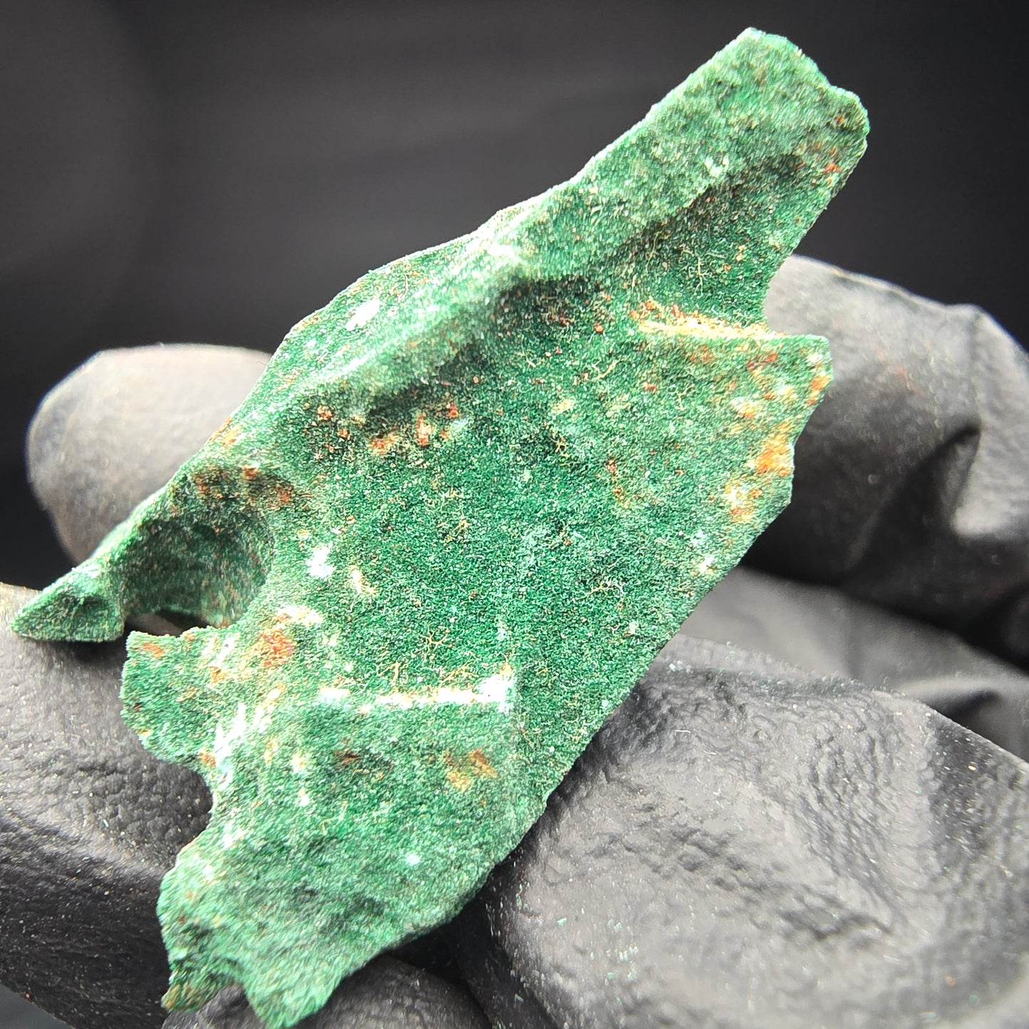 Spécimen rare de malachite, vert Kaokoveld, collection minérale 35*26*19mm namibie