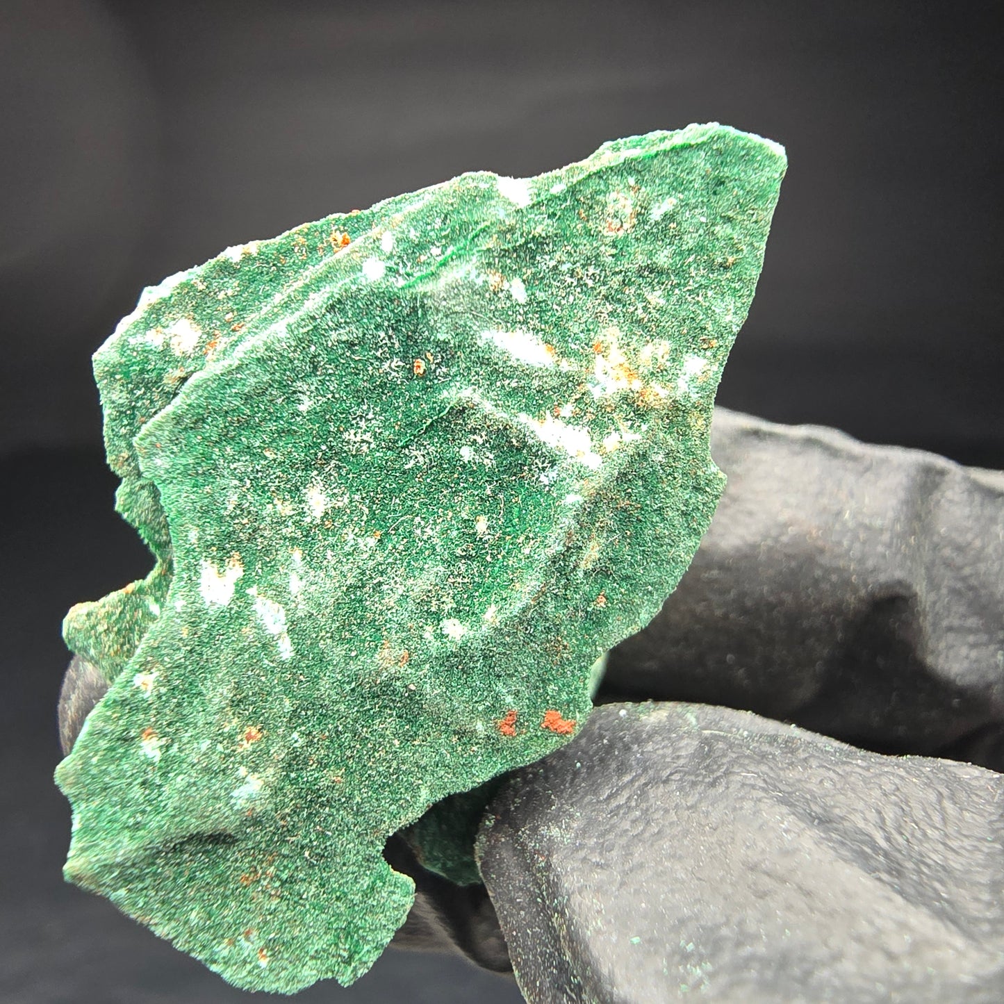 Spécimen rare de malachite, vert Kaokoveld, collection minérale 35*26*19mm namibie