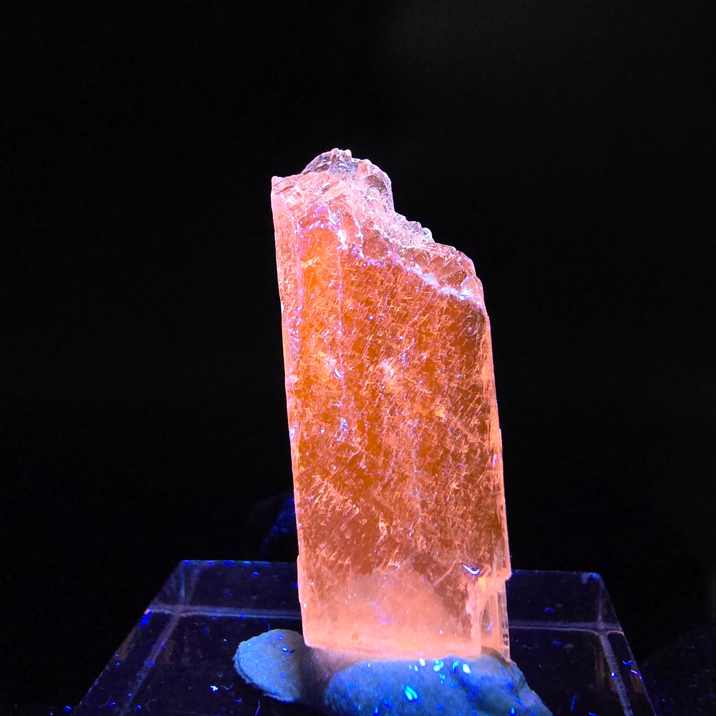 Seltener Kunzit X Spodumen Kristall weiß UV Mineral 28*10*7mm aus Brasilien