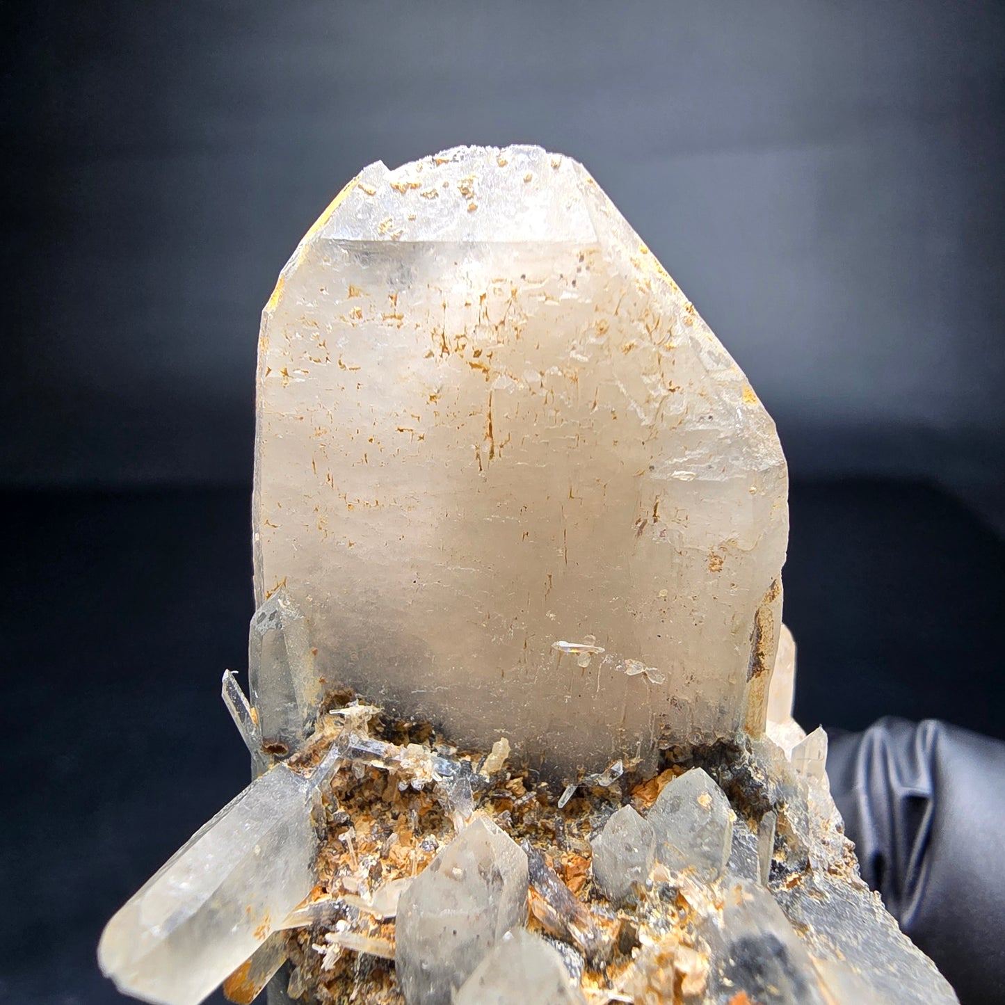 Spécimen rare de quartz en treillis (quartz en treillis) collection Erongo namibie 88*54*53mm