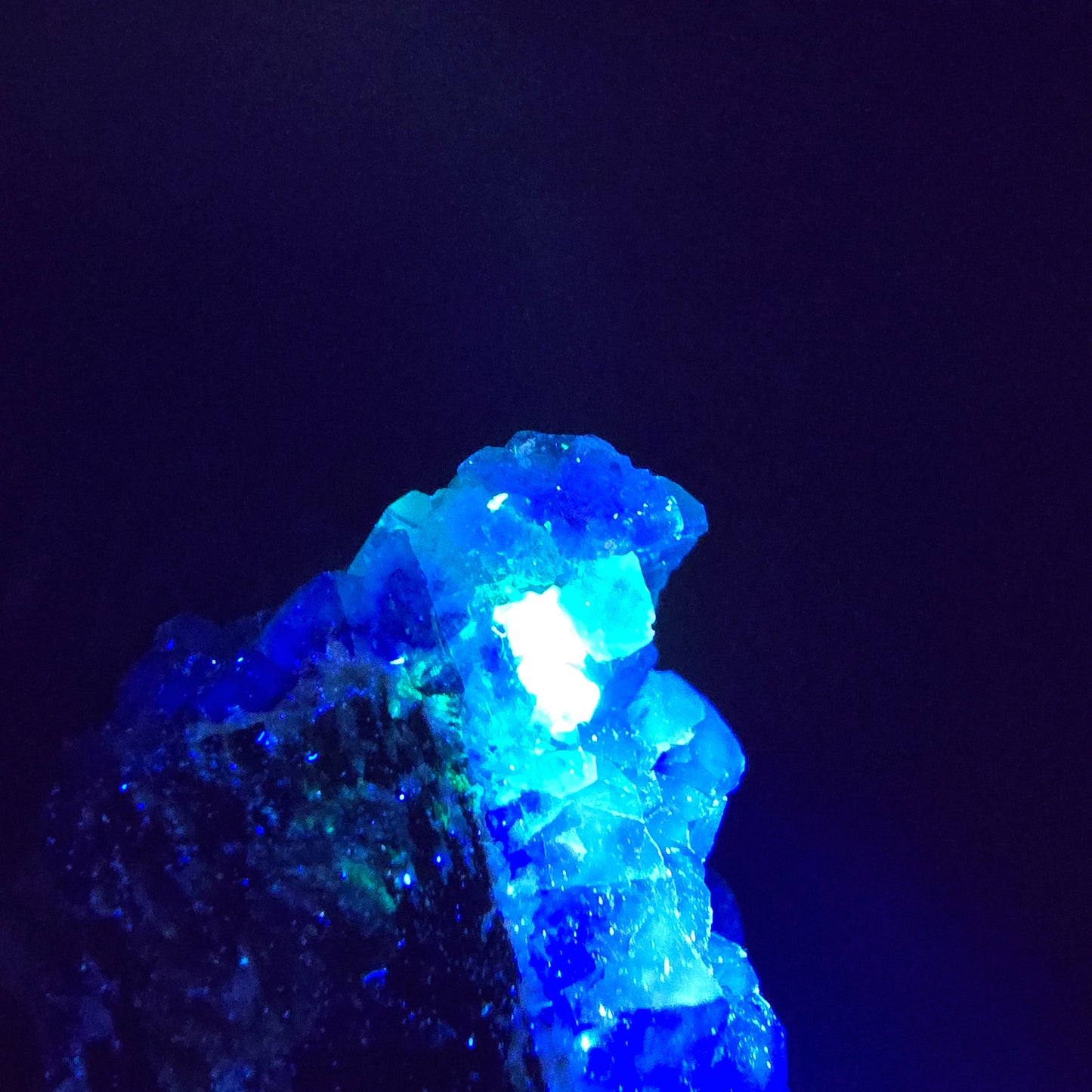 Rare zonar fluorite vert violet Schörl tourmaline spécimen Erongo Namibie 60*41*20mm