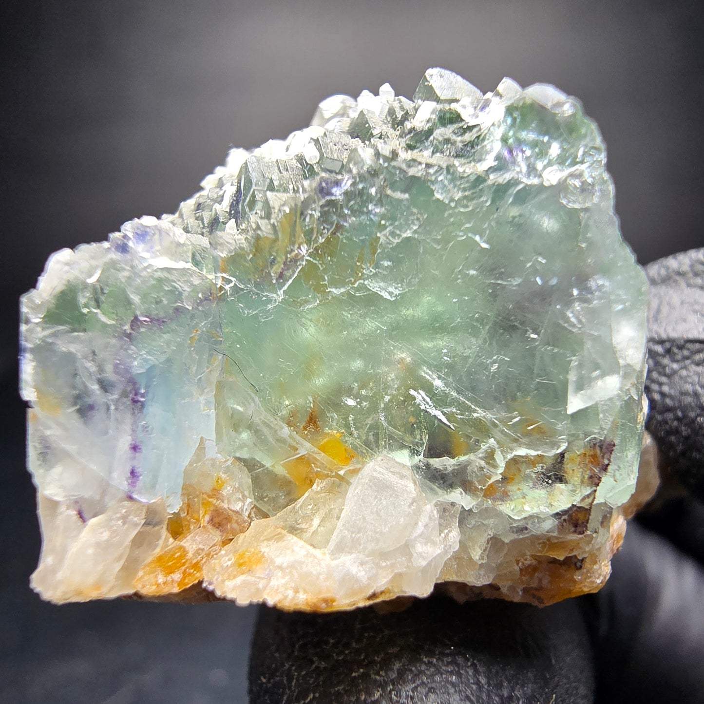 Cube de fluorite fantôme étagé, vert, bleu, violet, Omehane, namibie, 46x28x24mm