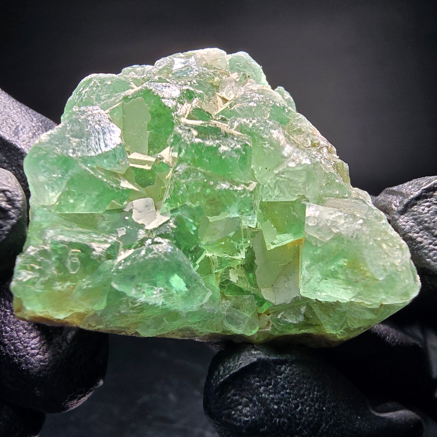 Cubes de fluorite très clairs niveau vert Okorusu, collection Namibie 47*47*17mm
