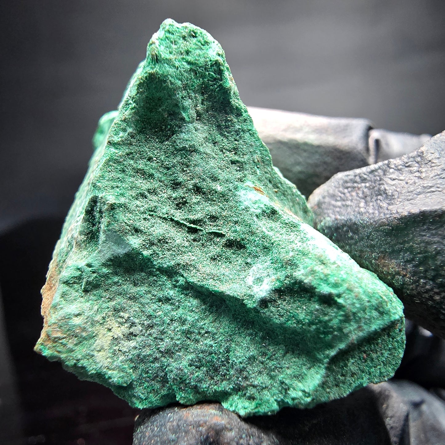 Seltene Malachit auf Matrix Stufe grün Kaokoveld, Namibia 40*32*22mm Sammlung