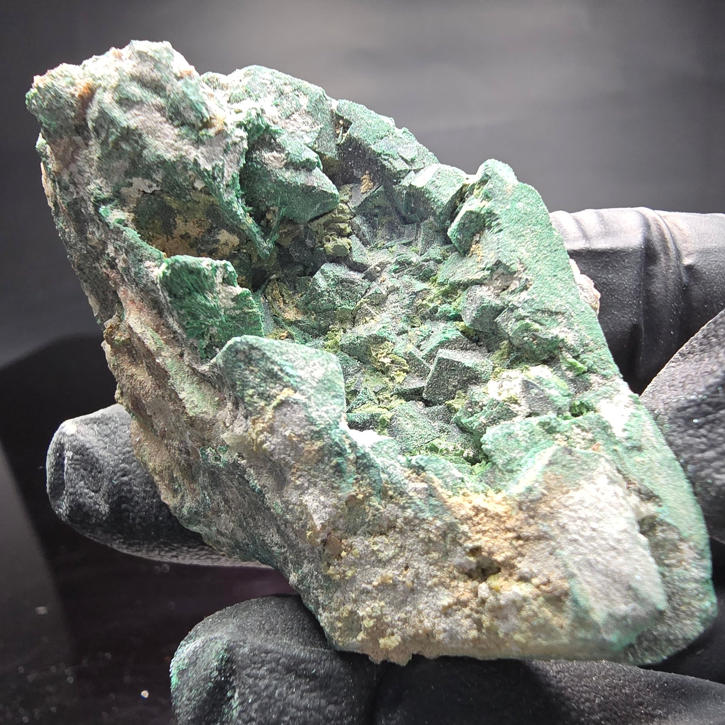 Seltene Malachit, Quarz Stufe Kaokoveld, Namibia 56*38*17mm Mineraliensammlung