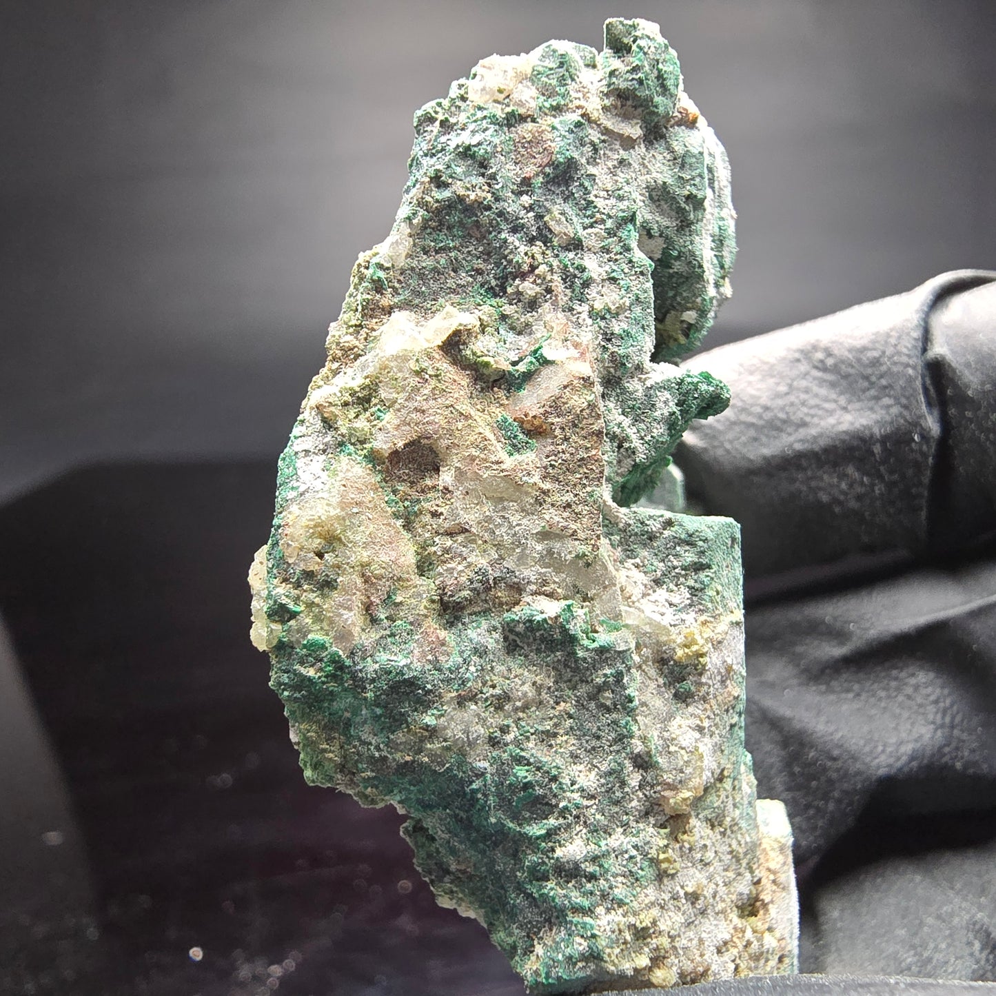 Seltene Malachit, Quarz Stufe Kaokoveld, Namibia 56*38*17mm Mineraliensammlung