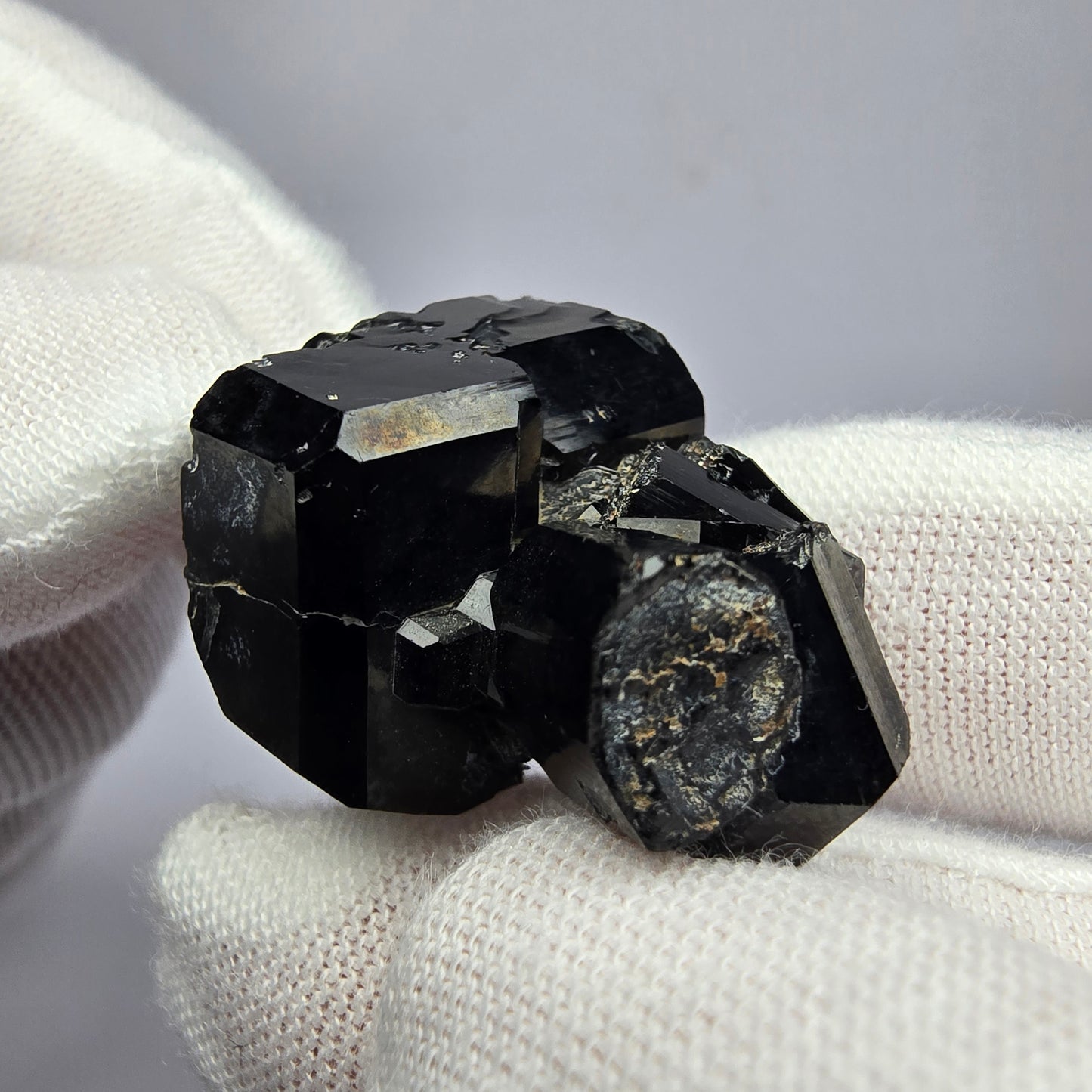 Symmetrische Schörl Turmalin Stufe schwarz glänzend Erongo, Namibia 29*25*15mm