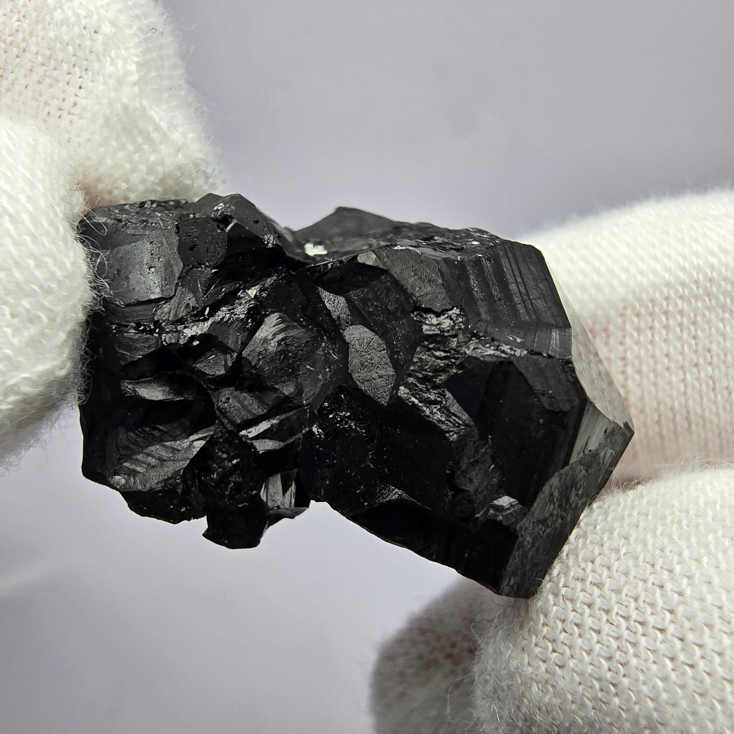 Schörl Turmalin mit Hyalit Stufe schwarz glänzend Erongo, Namibia 27*18*17mm