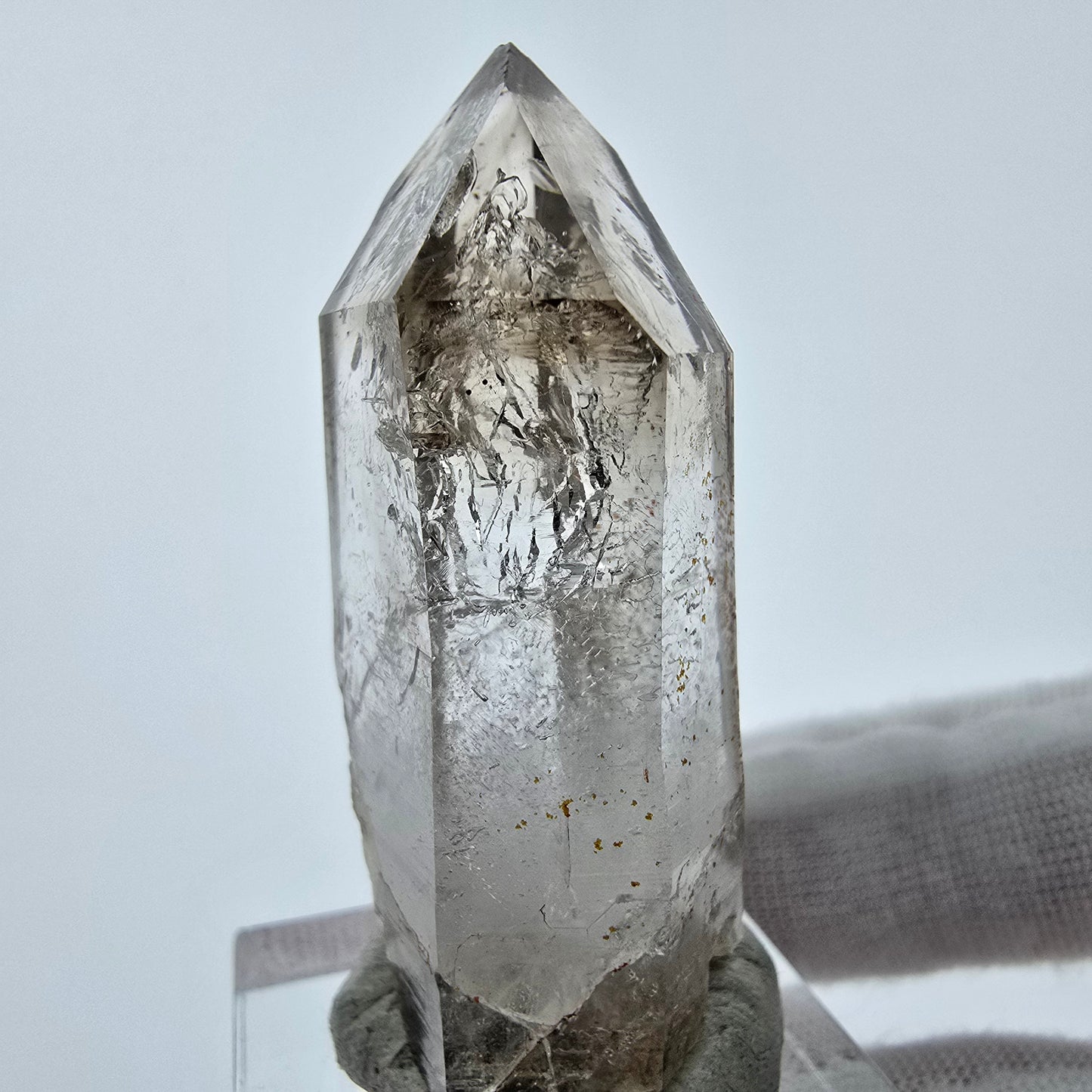Enhydro Phantom Rauchquarz Eisen Spitze 1x Blase Goboboseb, Namibia 47*22*13mm