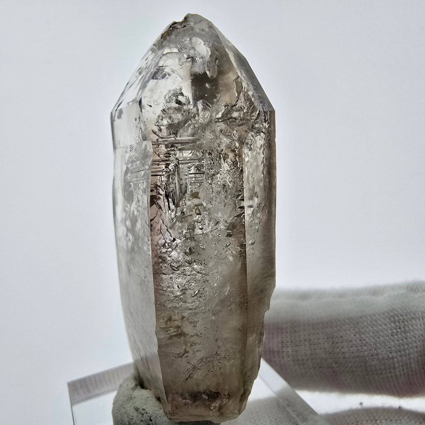 Enhydro Phantom Smoky Quartz Sceptre Tip 3x Bubble Goboboseb, Namibie 51*26*14mm