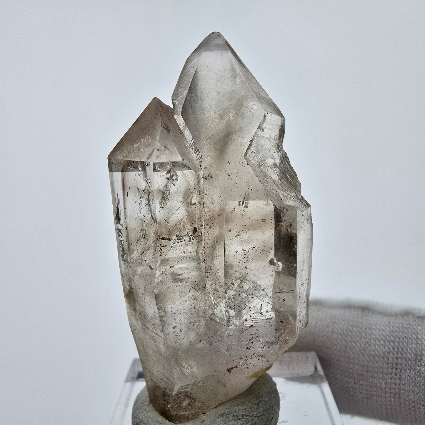 Enhydro Phantom Sceptre à Quartz Fumé Niveau 1x Bubble Goboboseb, Namibie 47*23*17mm