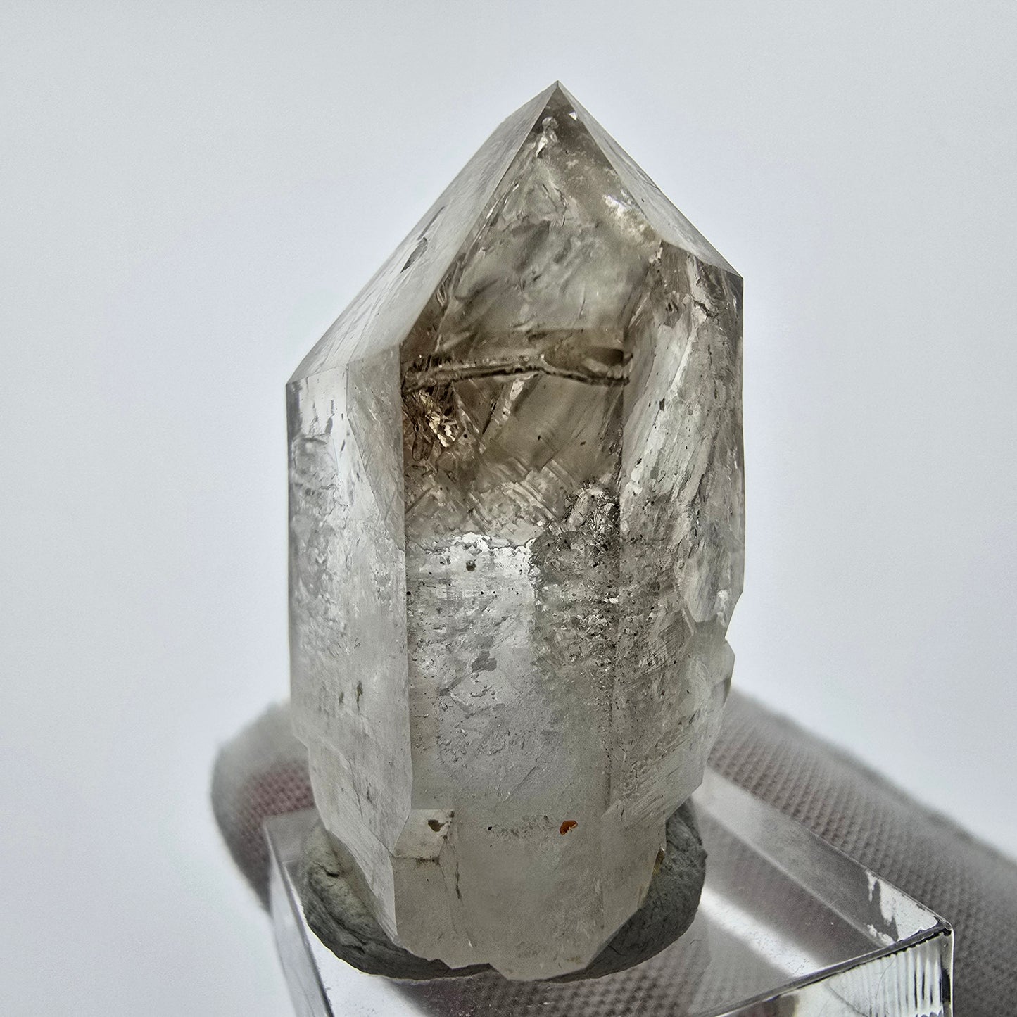 Enhydro Phantom Smoky Quartz Point 2x Bubble Goboboseb Namibie 42*31*19mm Collection