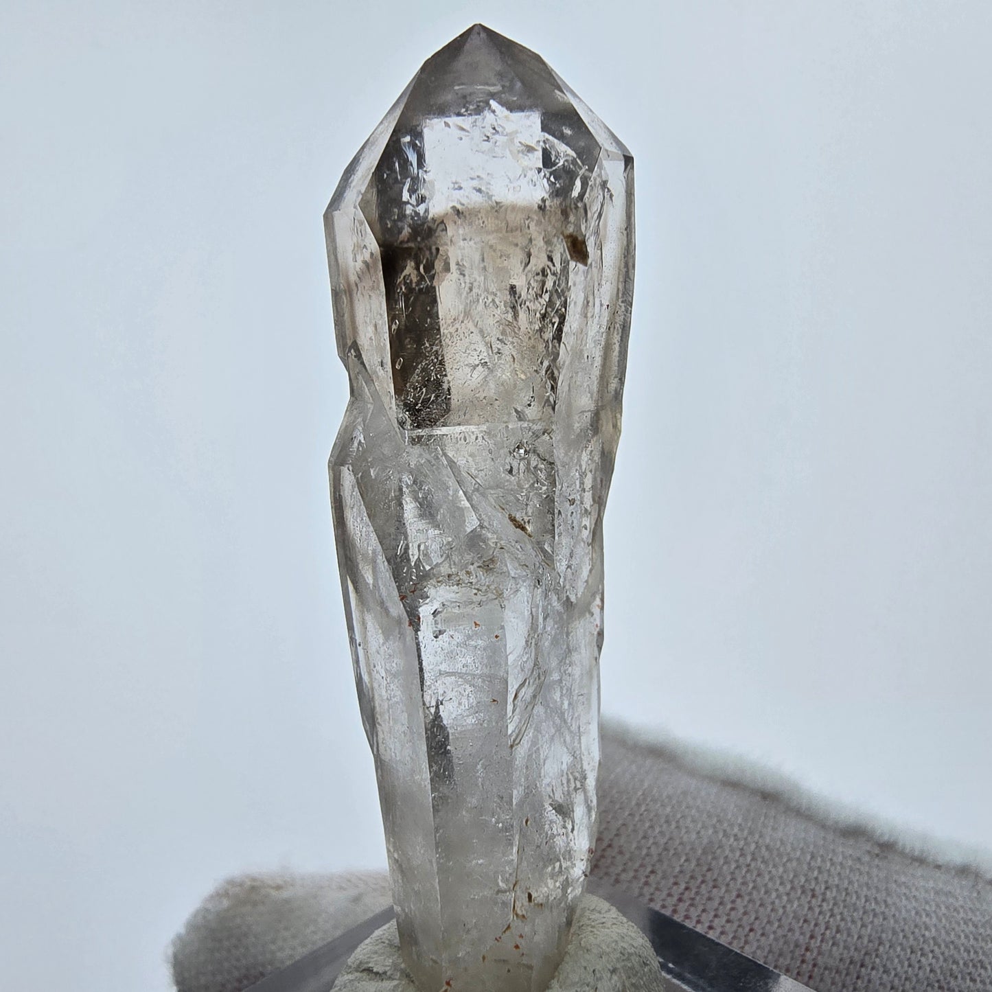 Enhydro Phantom Smoky Quartz Sceptre Tip 1x Bubble Goboboseb, Namibie 50*19*12mm