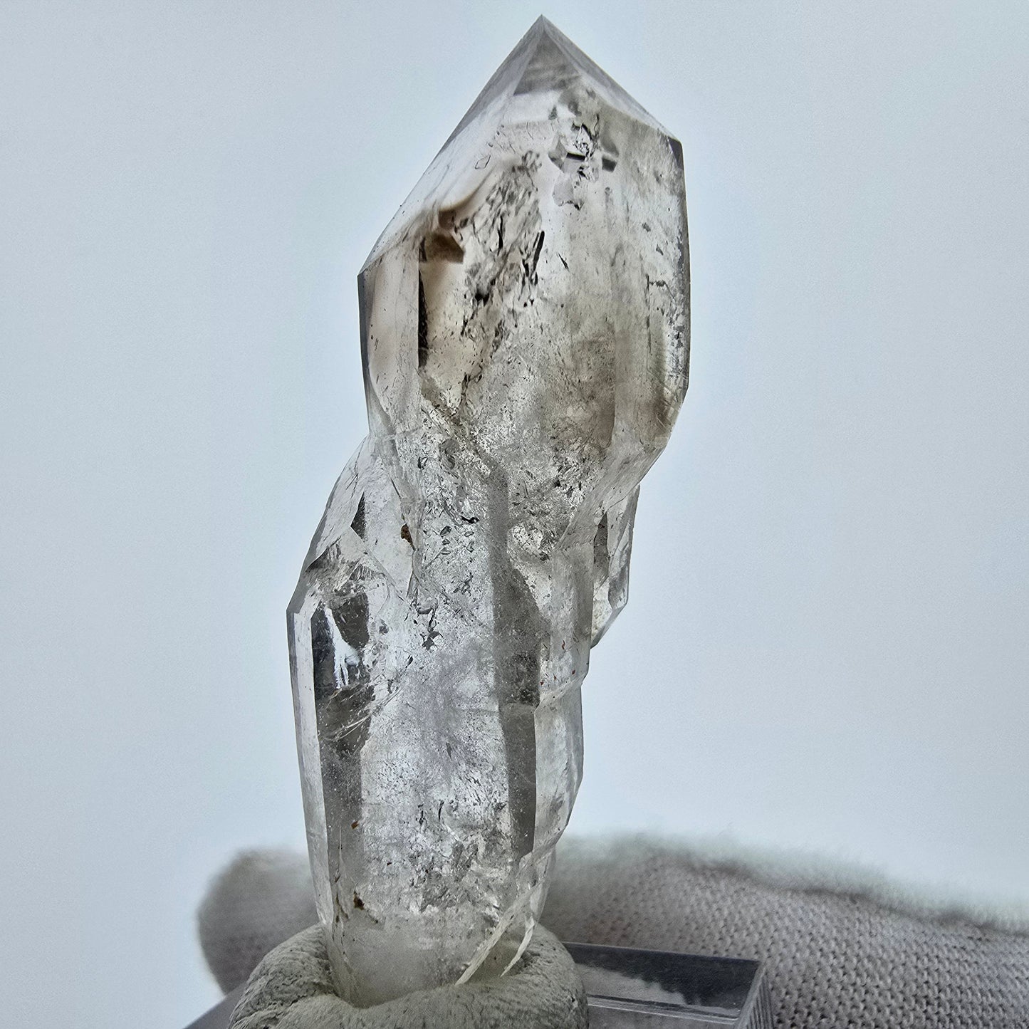 Enhydro Phantom Smoky Quartz Sceptre Tip 1x Bubble Goboboseb, Namibie 50*19*12mm