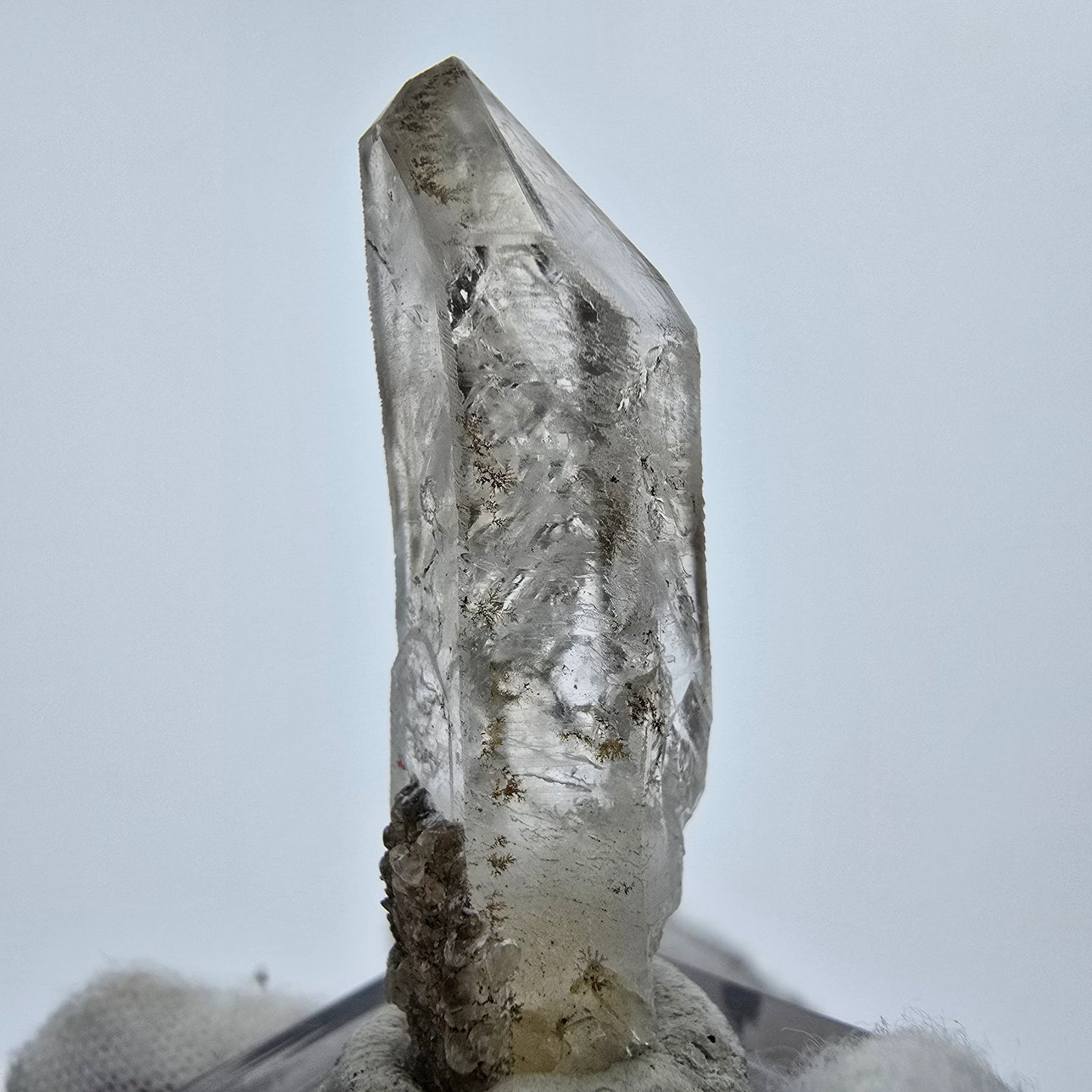 Enhydro Phantom Smoky Quartz Sceptre Tip 2x Bubble Goboboseb, Namibie 44*14*12mm