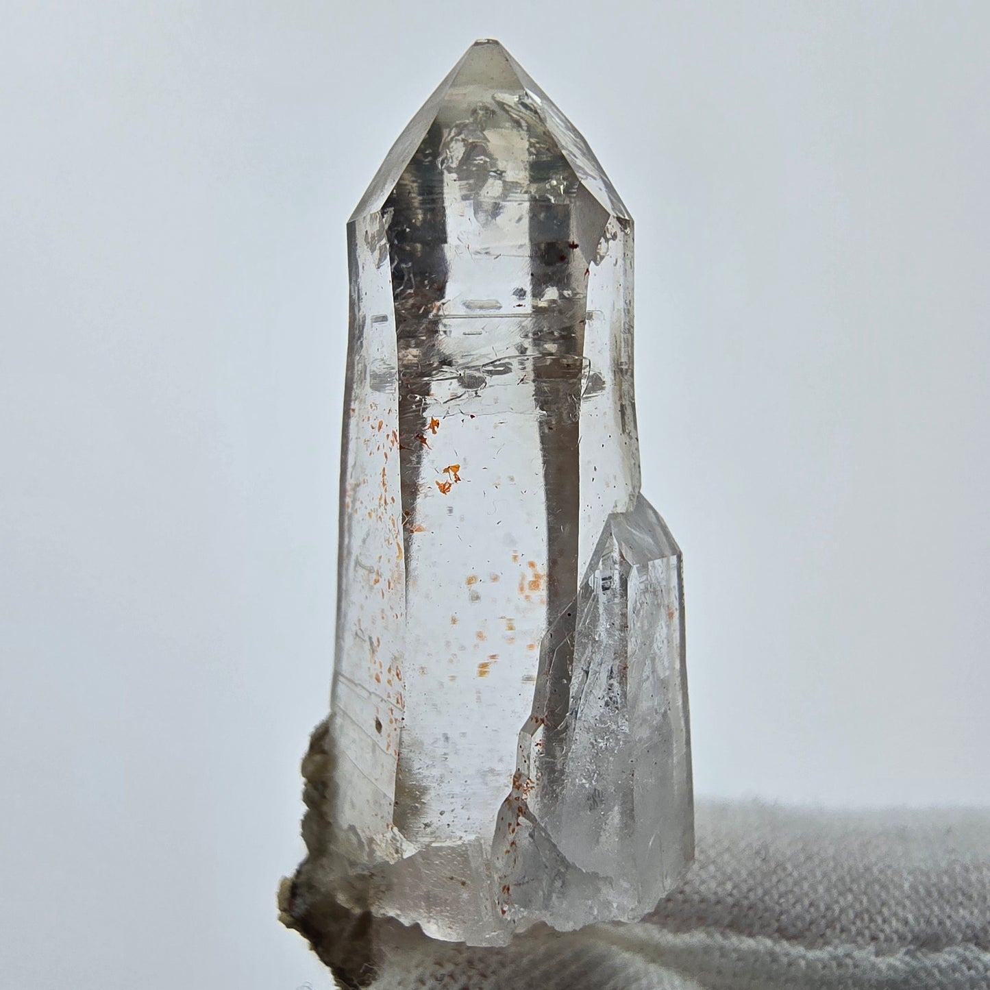 12x klare Phantom Rauchquarz Spitzen, Zepter aus Goboboseb, Namibia Lot Sammlung