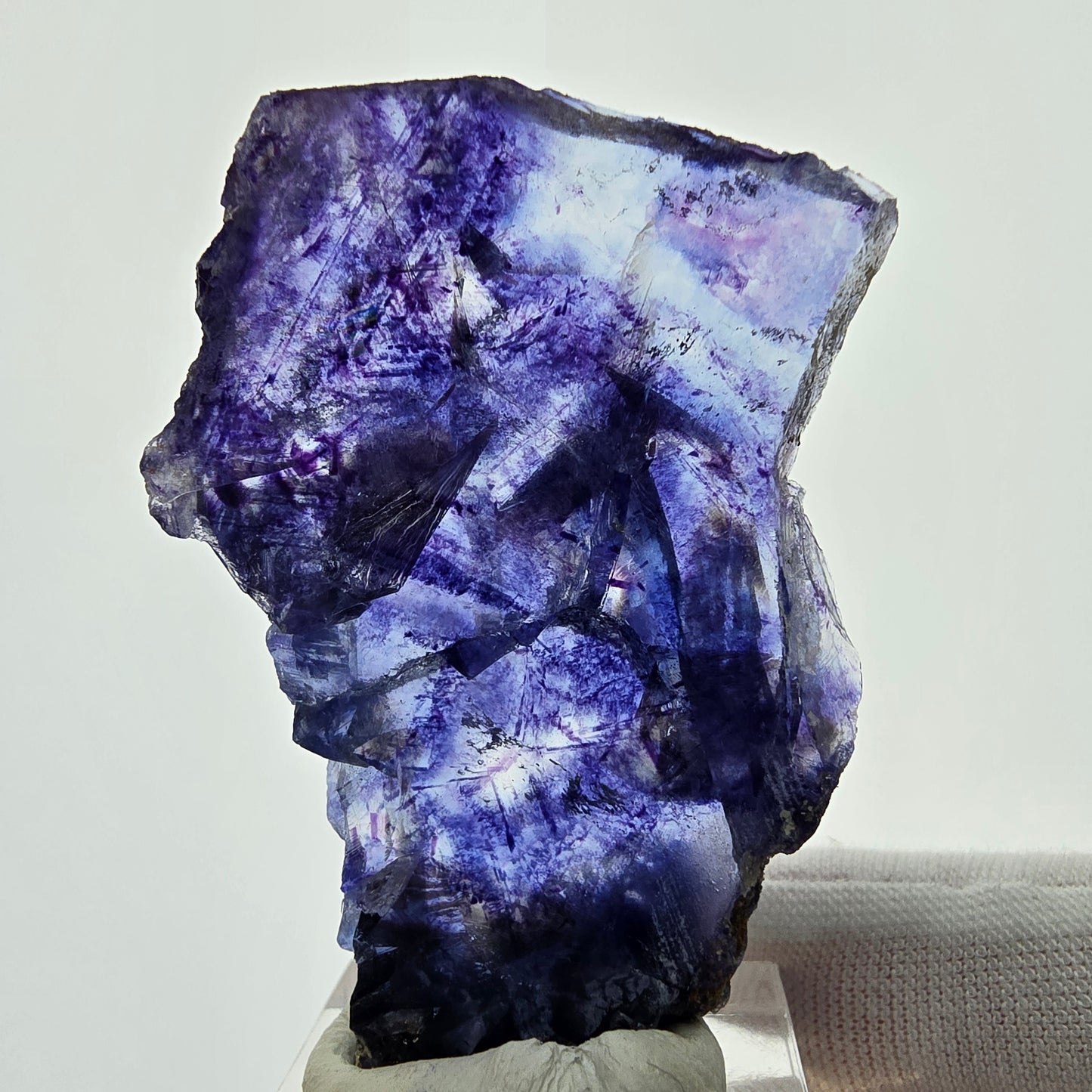 Seltene Phantom Fluorit Scheibe lila blau Okorusu, Namibia 54*38*6mm Sammlung