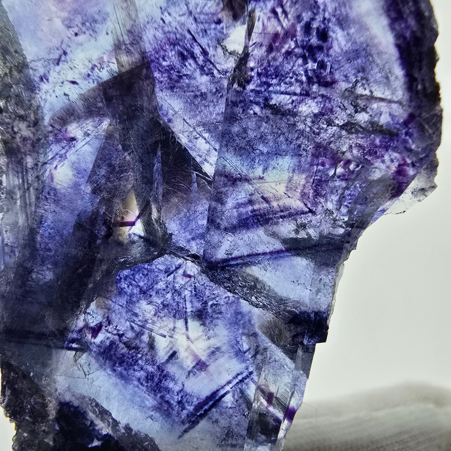 Seltene Phantom Fluorit Scheibe lila blau Okorusu, Namibia 54*38*6mm Sammlung