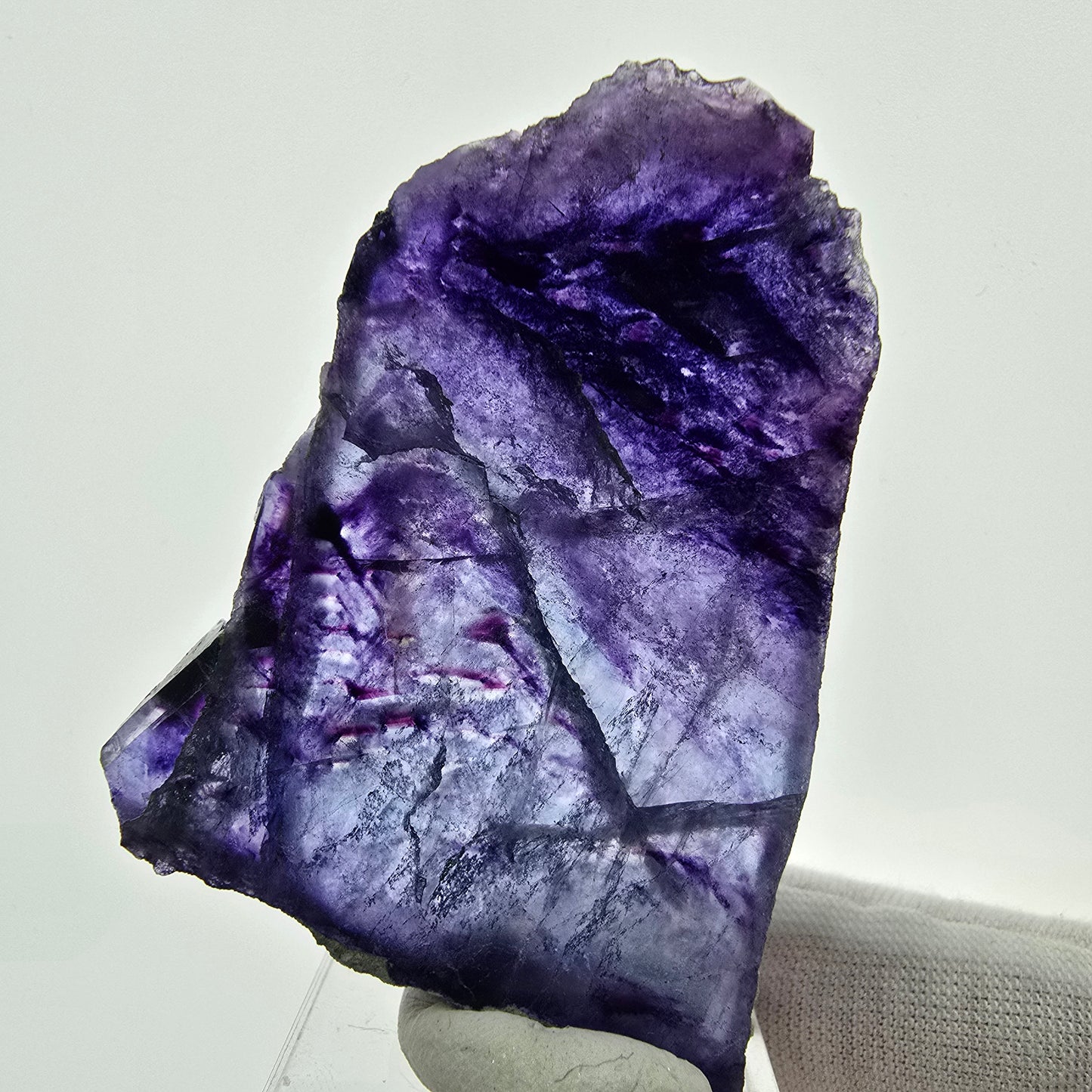 Seltene Phantom Fluorit Scheibe lila blau Okorusu, Namibia 58*38*5mm Sammlung