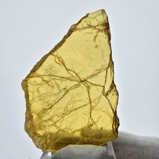 Tranche de fluorite très claire jaune Okorusu, collection Namibie 59*42*6mm
