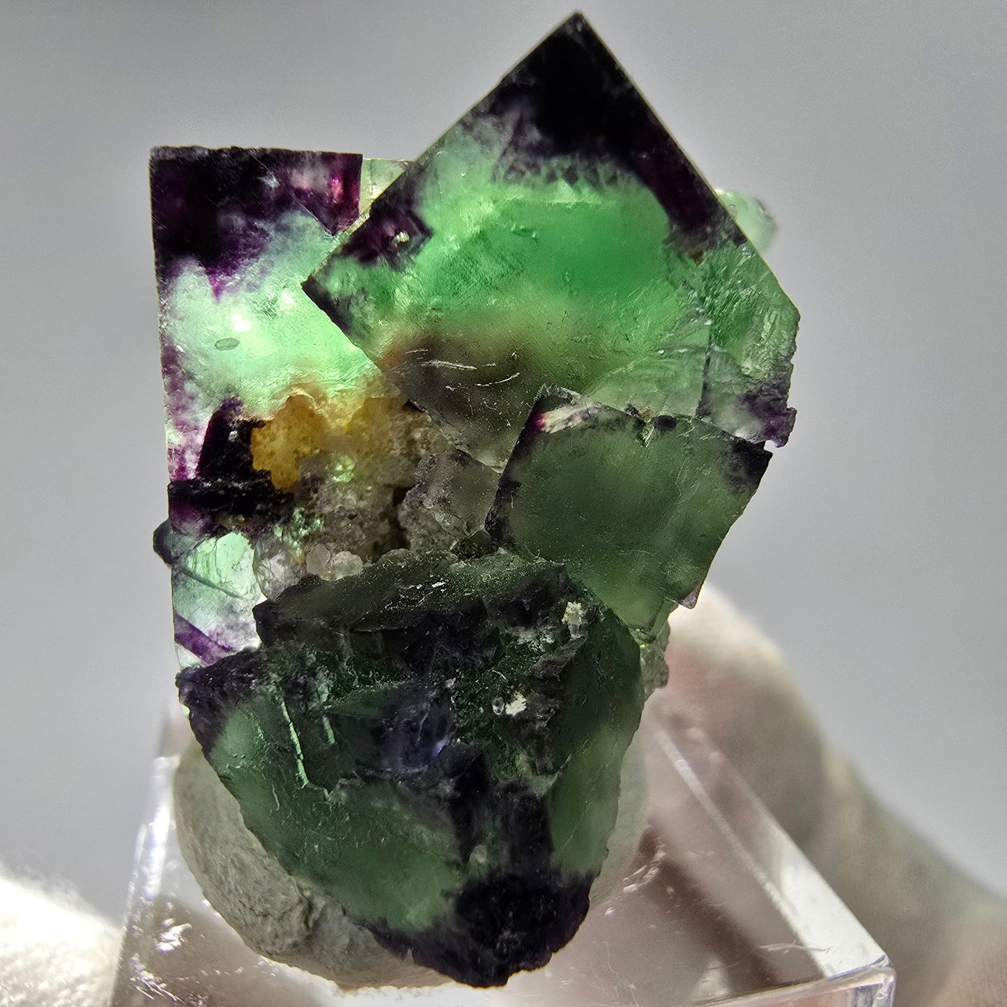 Zonare Phantom Fluorit Würfel Stufe grün lila Okorusu, Namibia 46*40*24mm