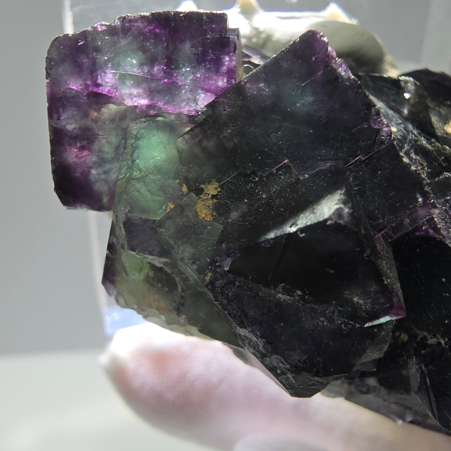 Seltene Phantom Fluorit Würfel Stufe Tie-Dye Pocket, Okorusu, Namibia 61*43*26mm