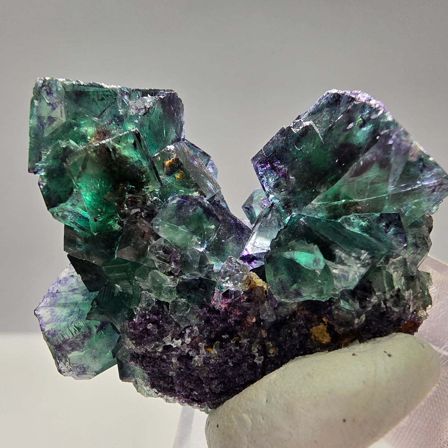 Seltene Phantom Fluorit Würfel Stufe grün lila zonar Okorusu, Namibia 57*49*26mm