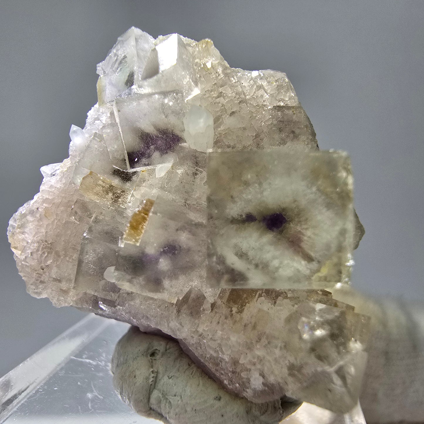 Seltene UV Phantom Fluorit Würfel, Quarz Stufe Brandberg, Namibia 29*27*18mm