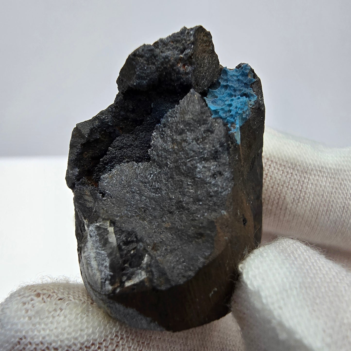 Rare scène Shattuckite bleu Kaokoveld, collection namibie 36*26*26mm