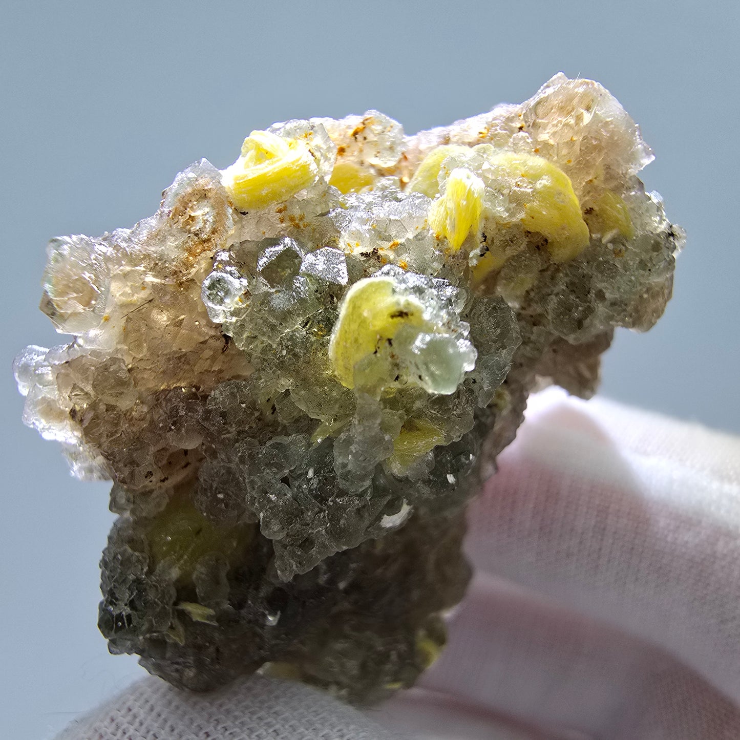 Phantom Fluorit Würfel grün braun, Muskovit Stufe Erongo, Namibia 50*40*24mm