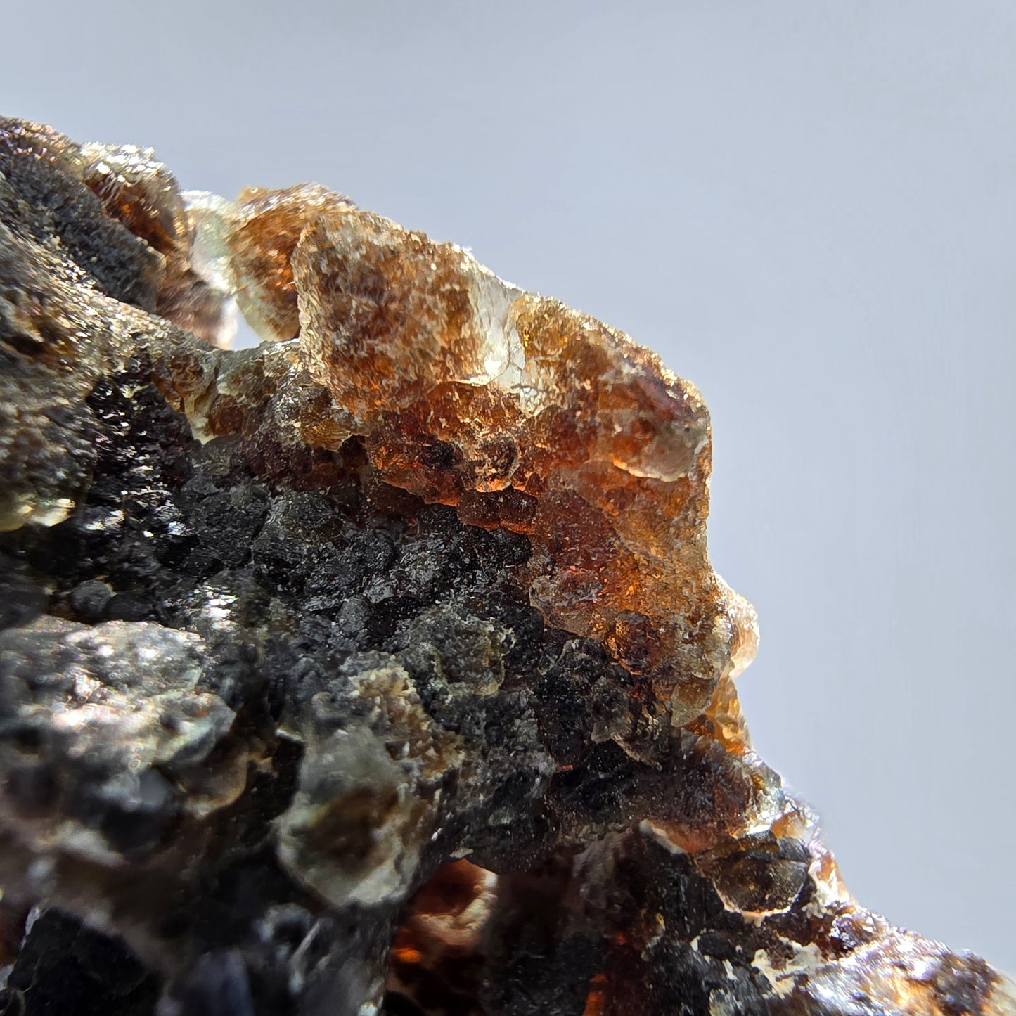 Phantom Fluorit Würfel braun, Muskovit Stufe Erongo, Namibia 39*36*27mm Sammlung