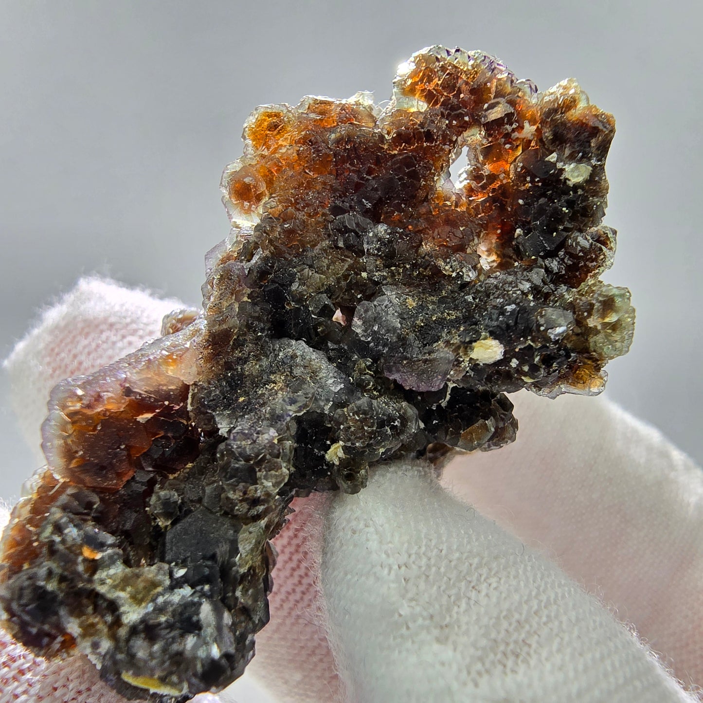 Phantom Fluorit Würfel lila braun, Muskovit Stufe Erongo, Namibia 41*25*29mm