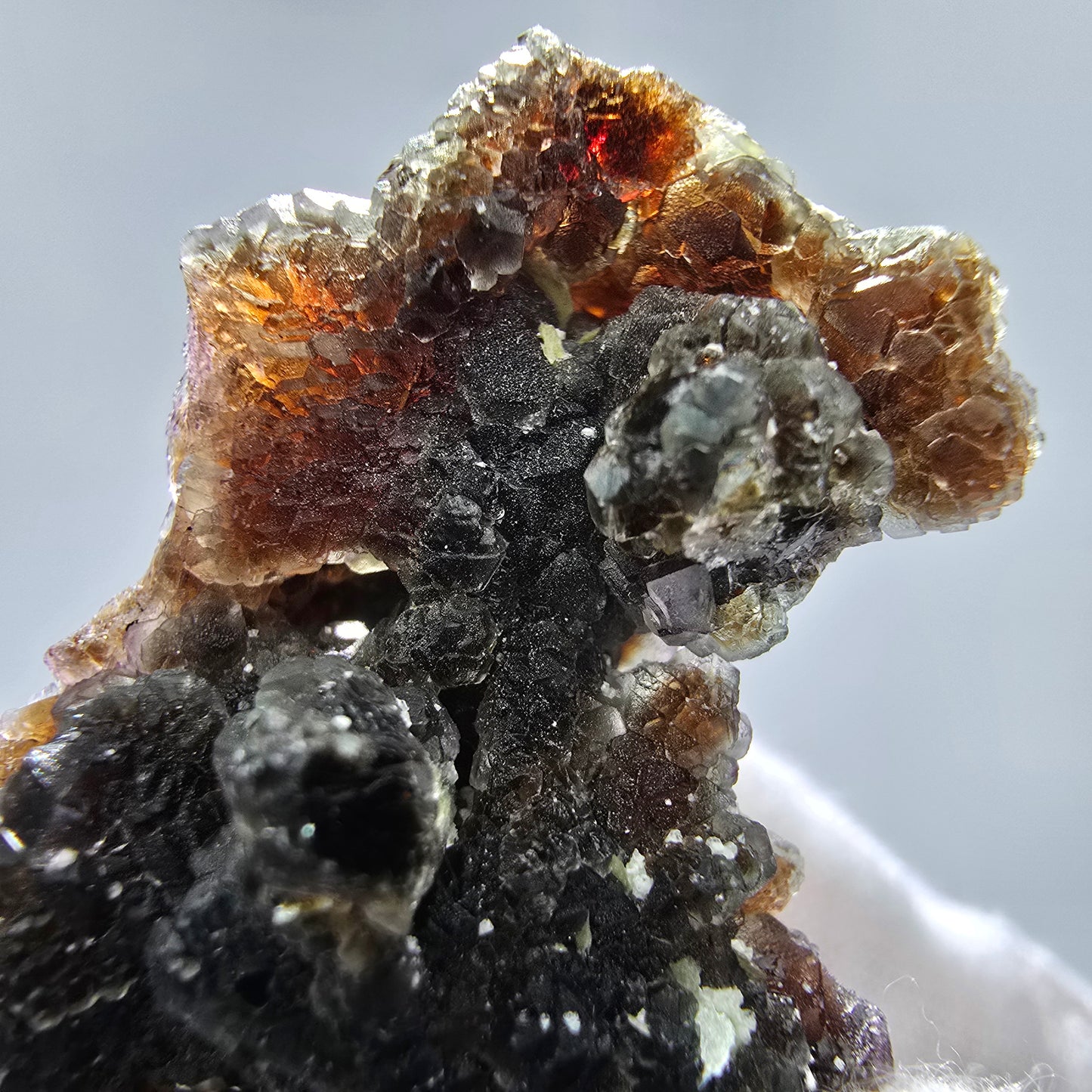 Phantom Fluorit Würfel lila braun, Muskovit Stufe Erongo, Namibia 41*25*29mm